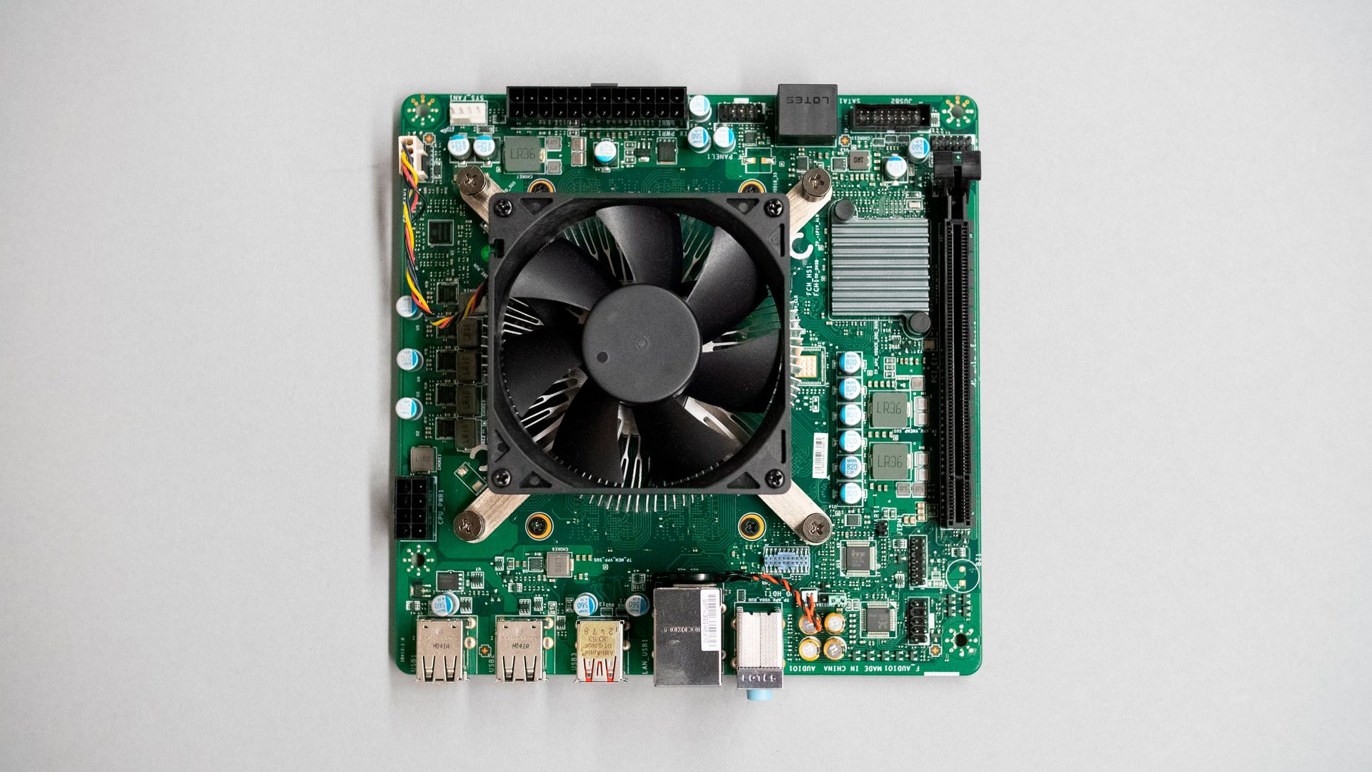 AMD Lists Four Ryzen 4700S Desktop Kits in New Regulatory Filing | Tom ...