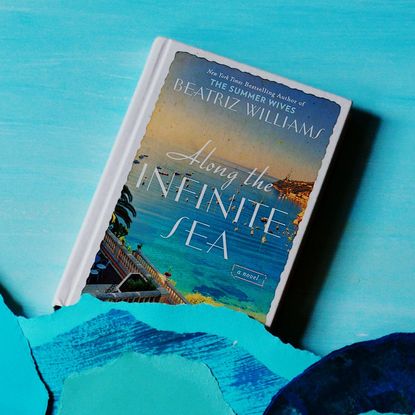 13 Best Beach Reads of All Time | Summer Vacation Books | Marie Claire