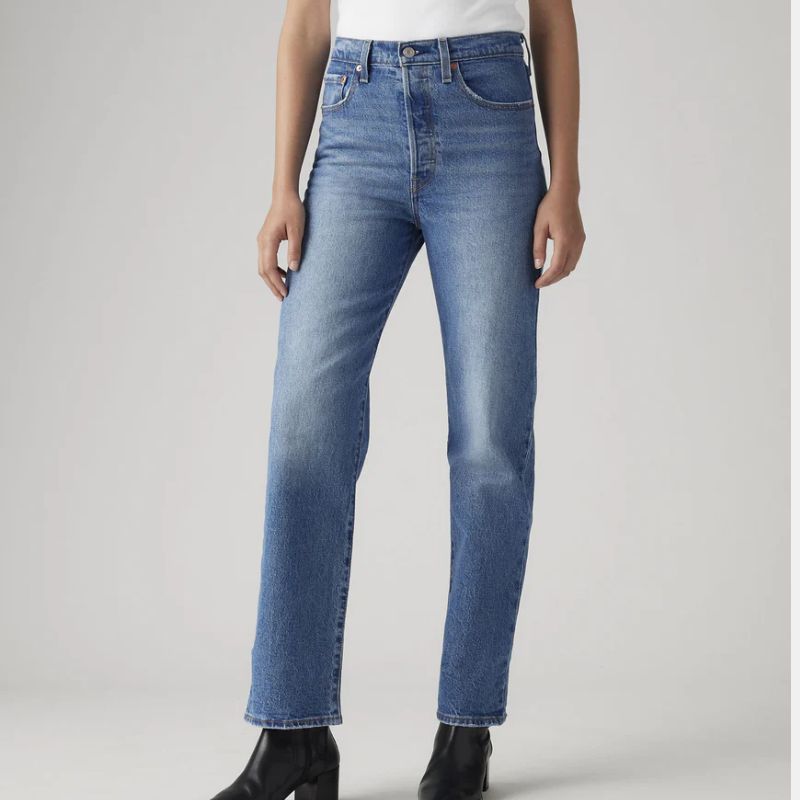 Levi's ribcage jeans