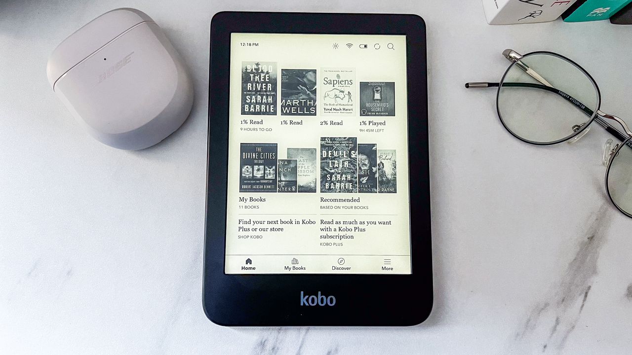 The home screen on the Kobo Clara BW