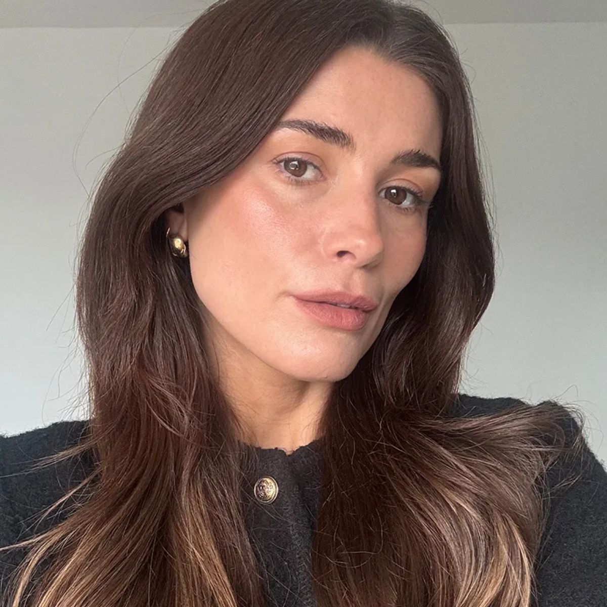 Beauty editor Eleanor Vousden wearing L'Or&eacute;al Paris Big Deal Mascara