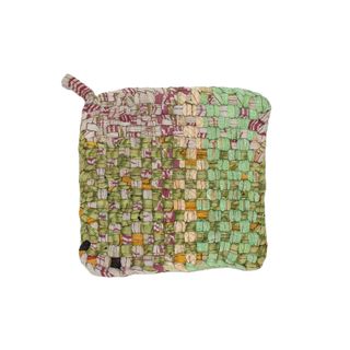 Ten Thousand Villages, Recycled Sari Potholders