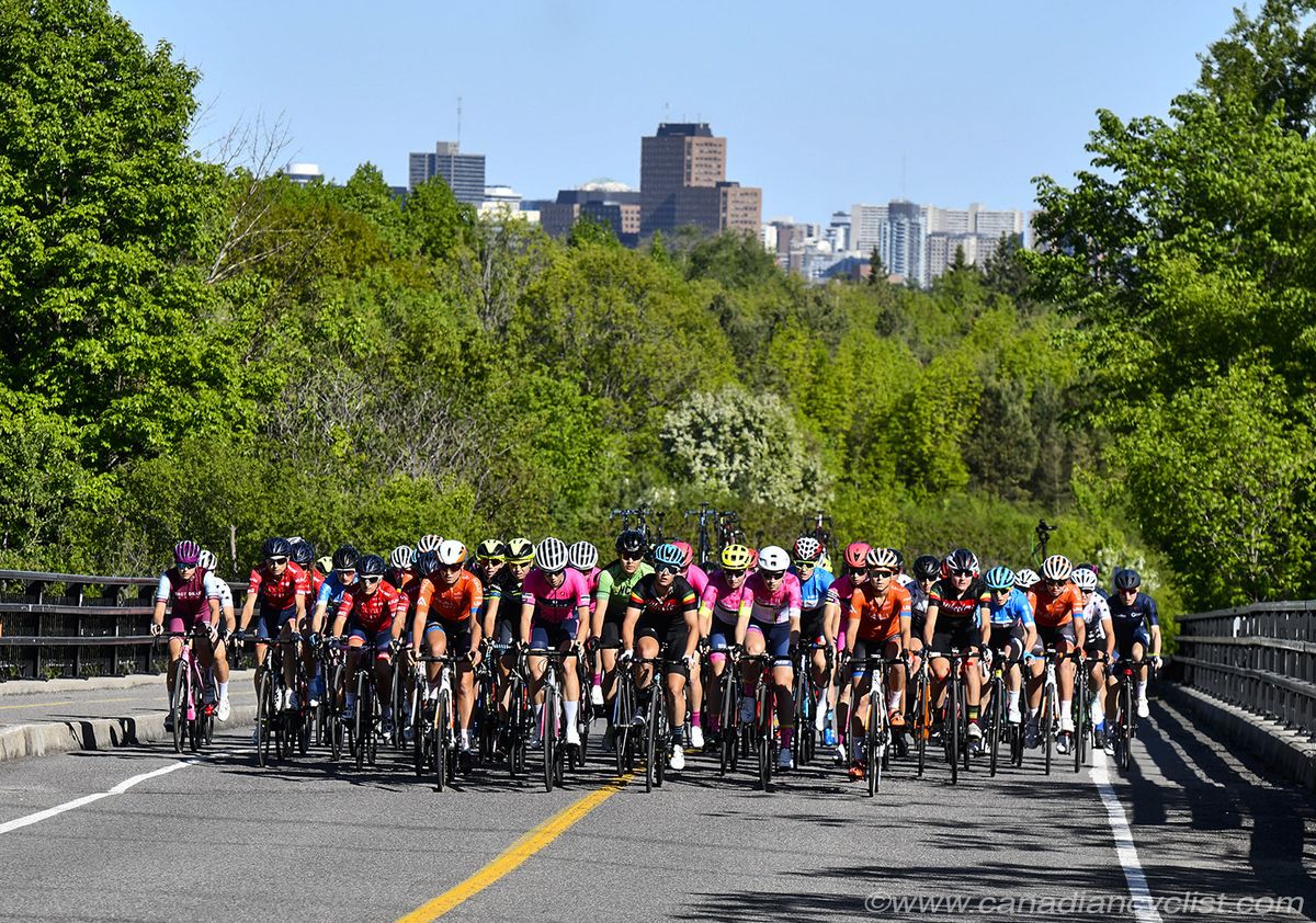 Peloton heading up the climb