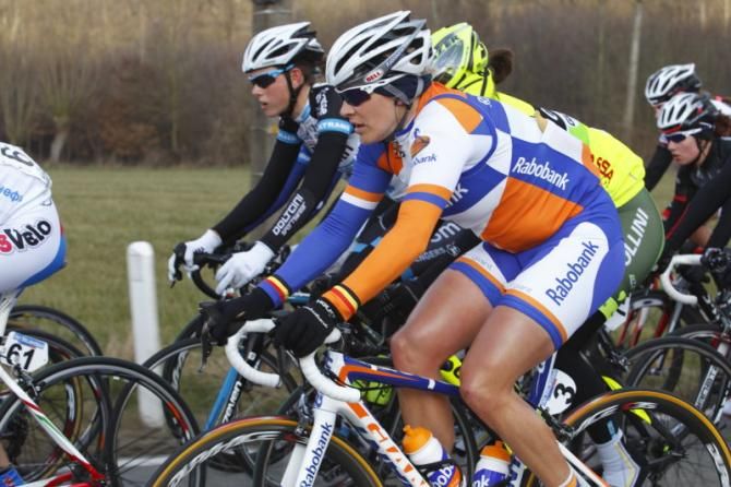 Few riders were as brave in the cold as Liesbet De Vocht (Rabobank Liv/Giant) - bare legs