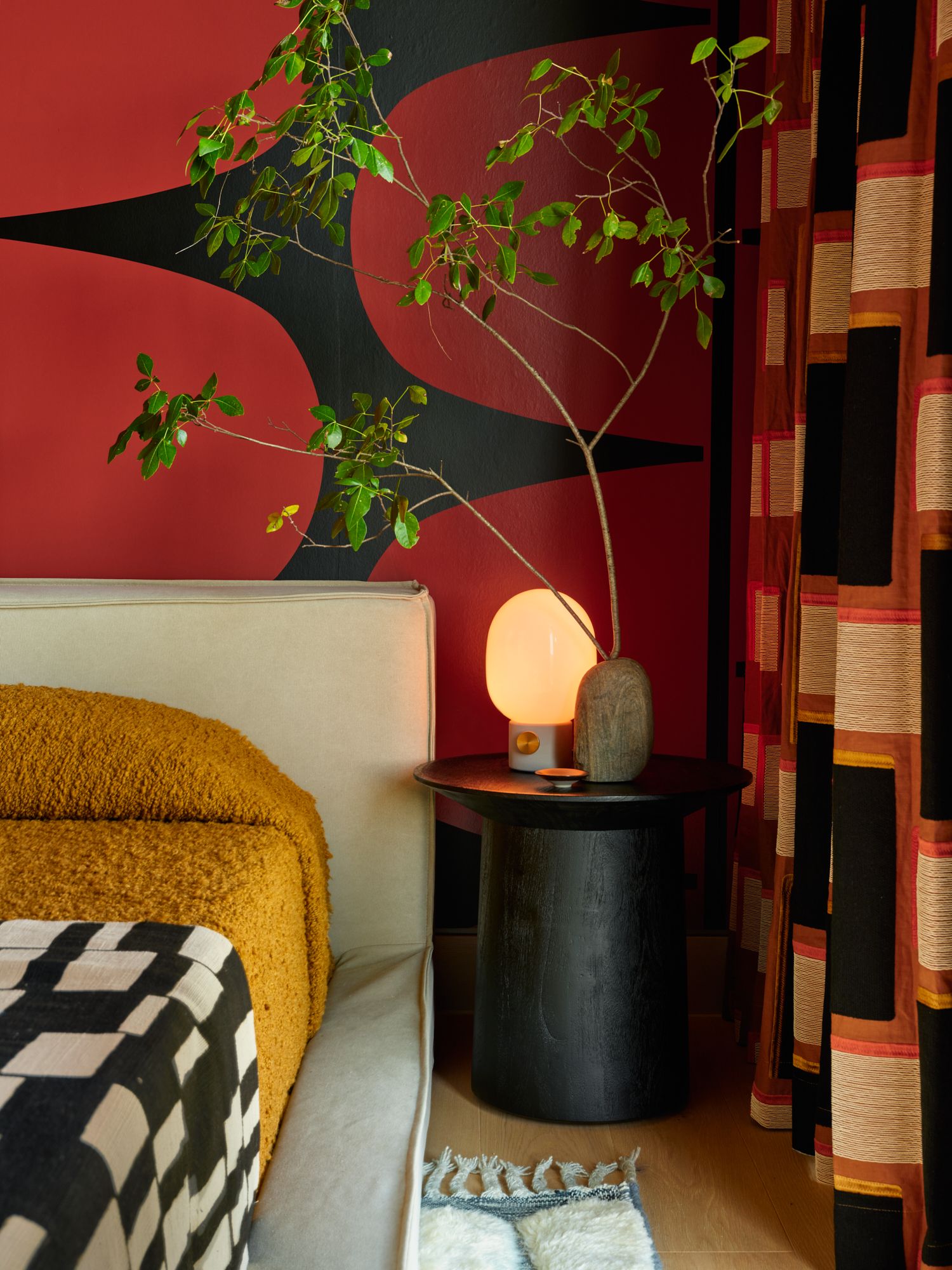 A colorful '70s style bedroom