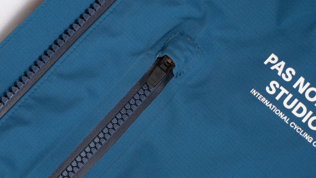 PAS Normal Essential Shield Jacket protection for pocket zipper