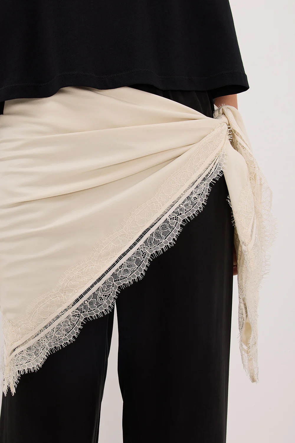 DISSH, Andrea Sandstone Cupro Lace Scarf