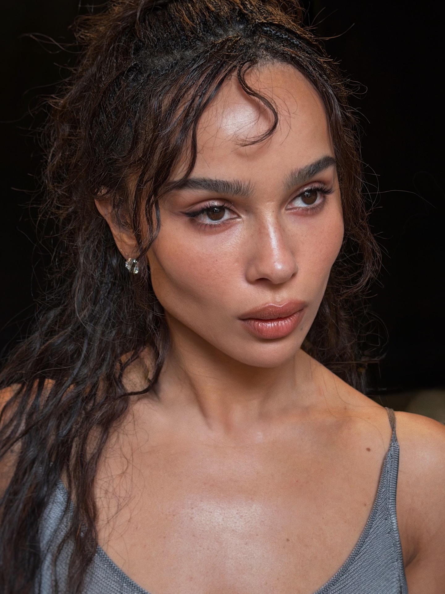 Zoe Kravitz blurred lip liner trend