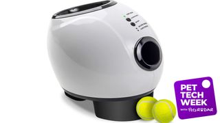 One of the best ball throwing machines for dogs graphic