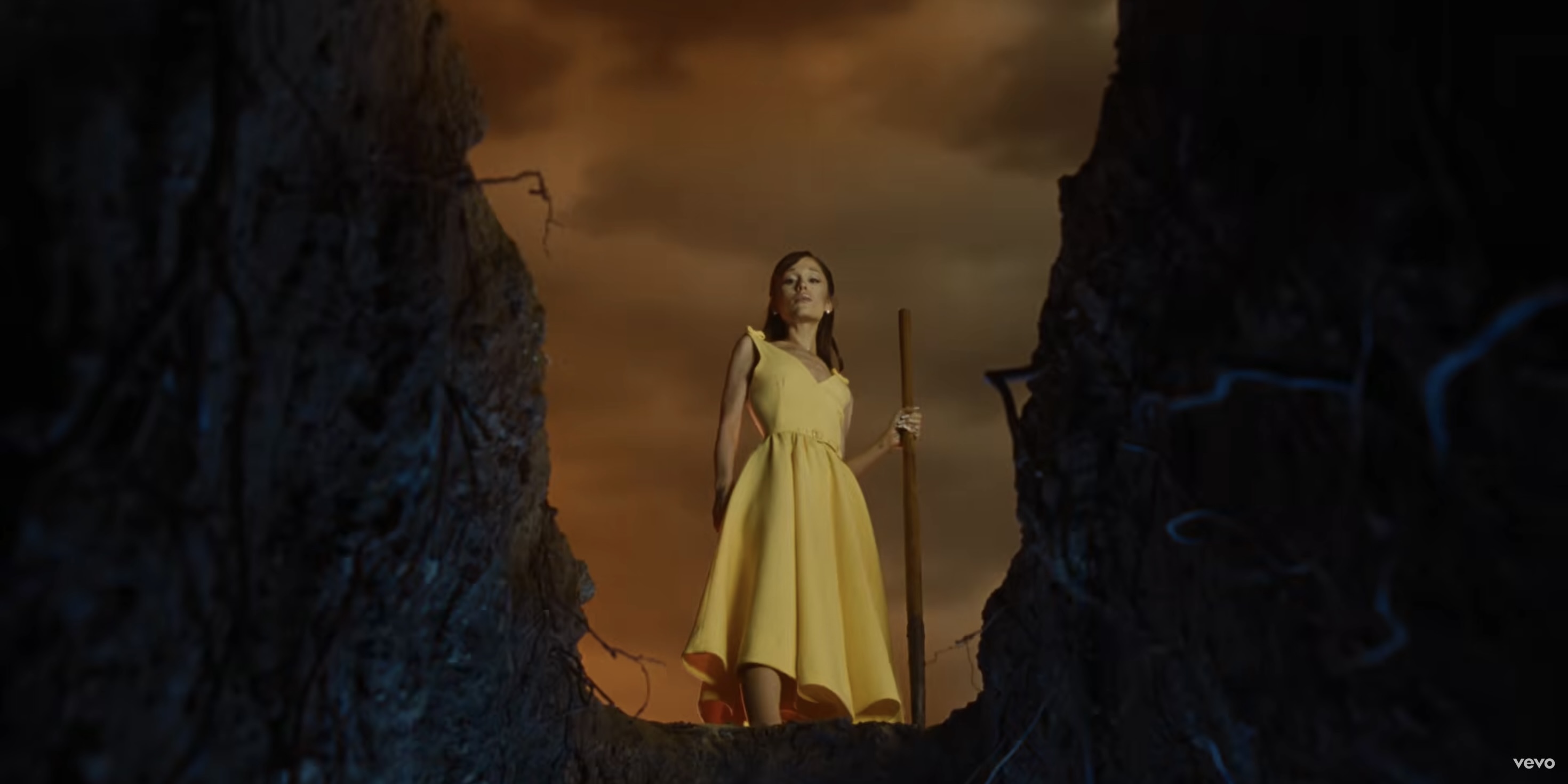 Ariana Grande wore a lemon yellow dress in the "Hate That I Made You Love Me" music video
