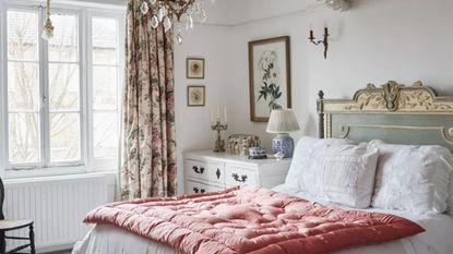 A vintage-style bedroom