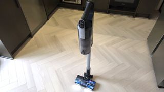 Hoover HF3 DynamicClean vacuum cleaner upright on hard floor 