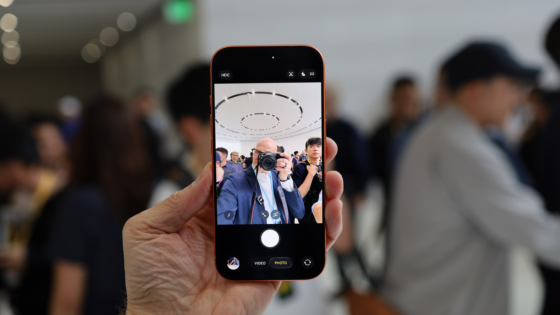 Apple iPhone 17 Pro HANDS ON