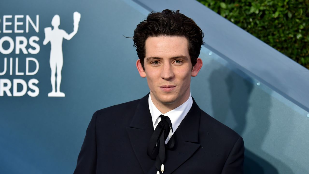 Actor Josh O&#039;Connor attends the 26th Annual Screen Actors Guild Awards at The Shrine Auditorium 