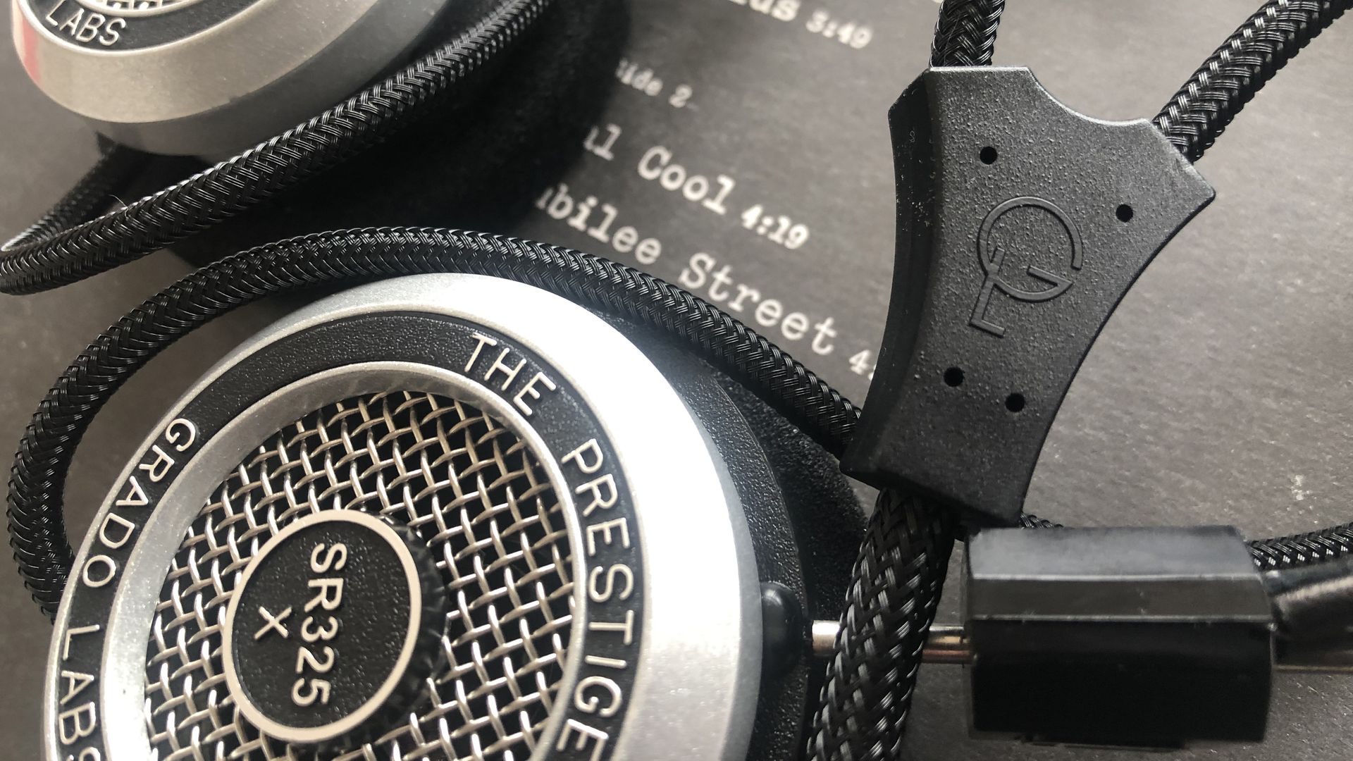 Grado SR325x Review: Open-backed Awesomeness | T3