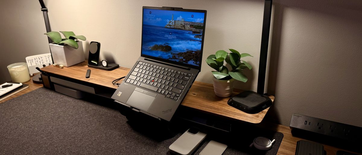 Lenovo | Thinkpad T14s Gen 6 Snapdragon