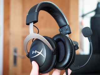 Hyper CloudX vs HyperX Cloud II: Which gaming headset should you