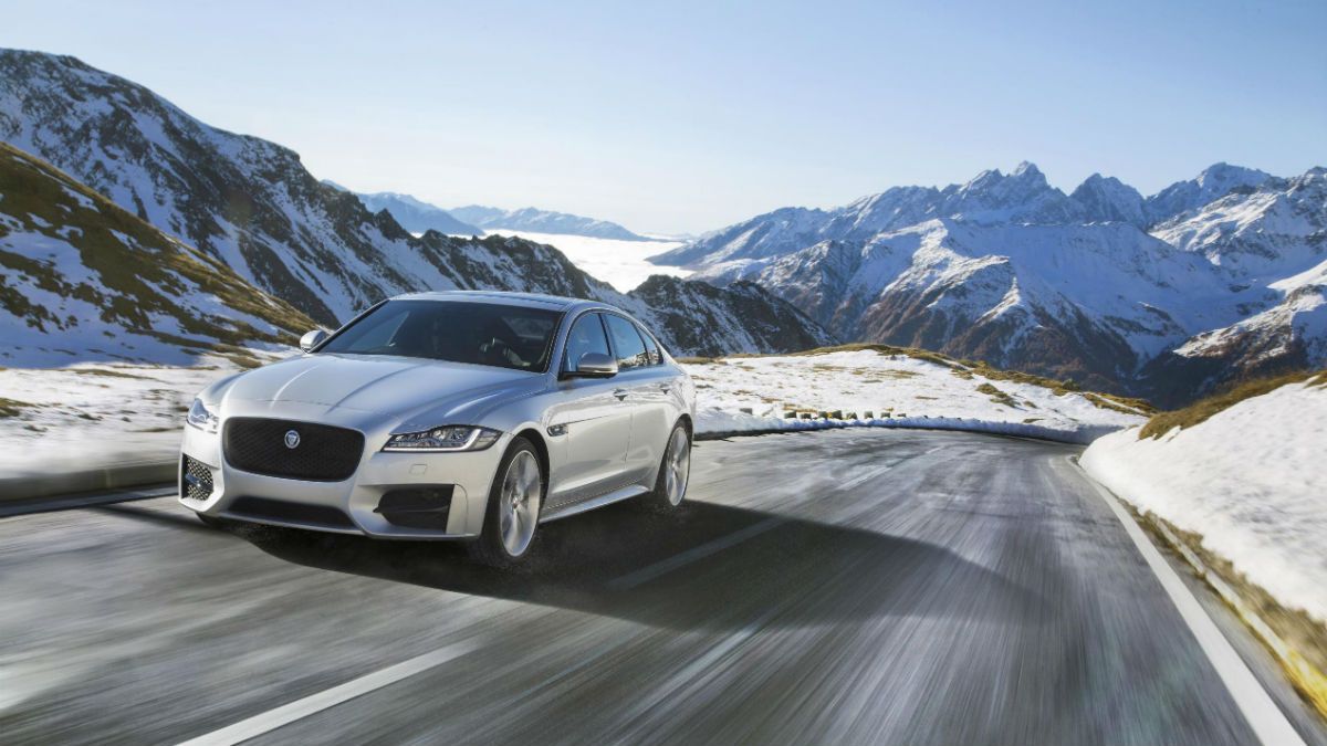 jaguar_xf_01_location.jpg