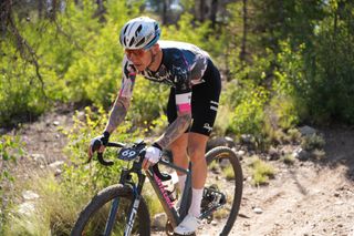 Keegan Swenson used drop bars on his mountain bike at the 2024 Leadville 100 race