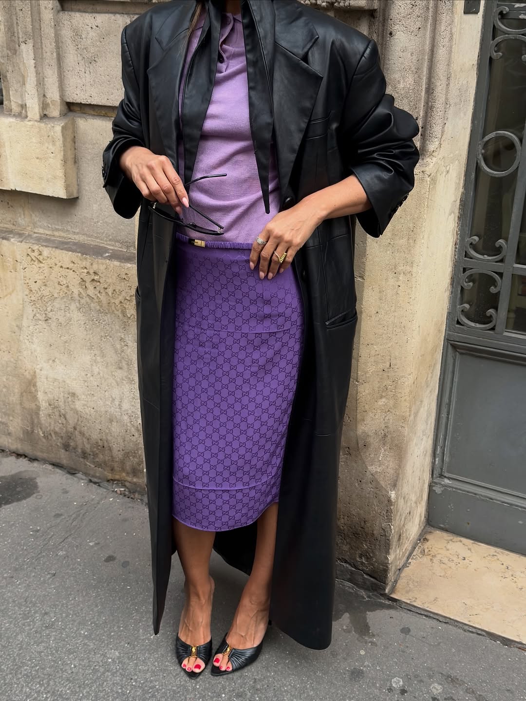 An image of a woman wearing peep toe sandal shoe trend 2026