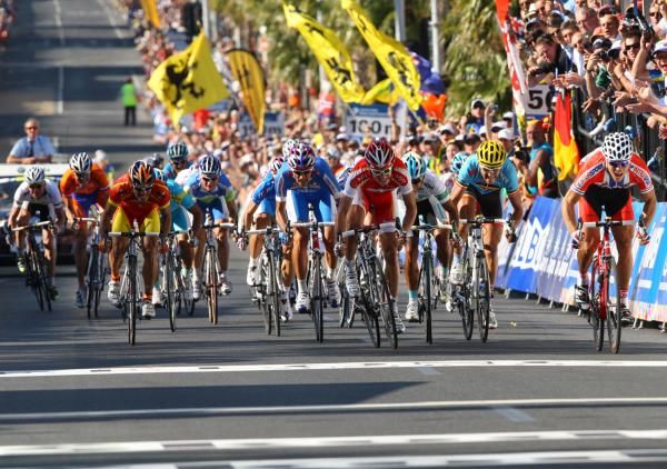 Thor Hushovd (Norway) stayed to the far left and sprinted to a world championship victory.