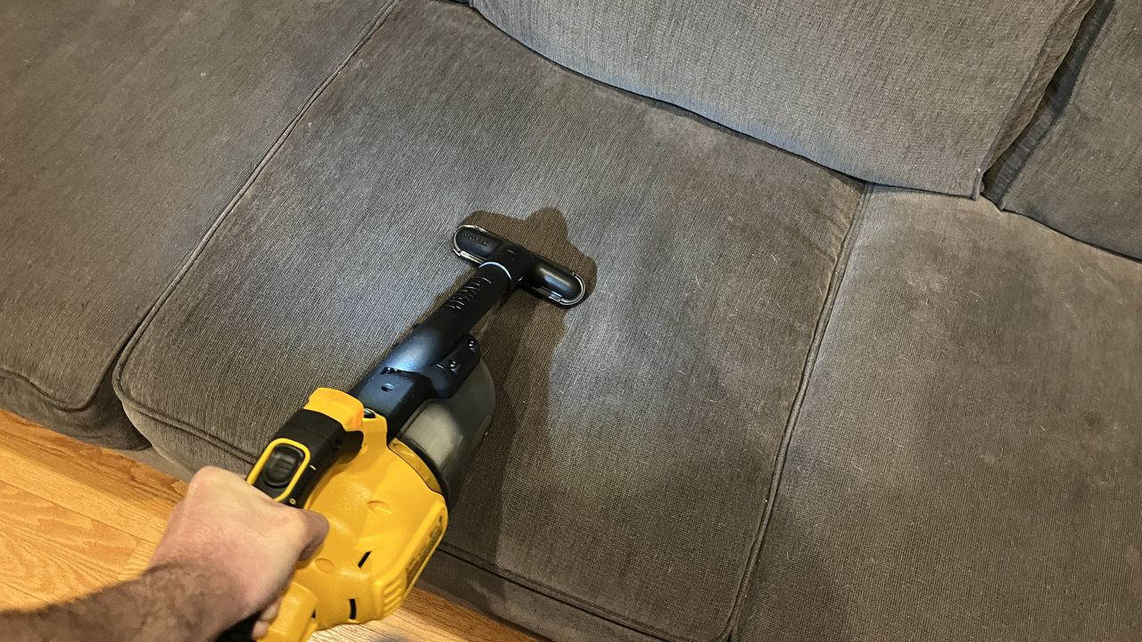 DeWalt 20V Cordless Dry Hand Vacuum