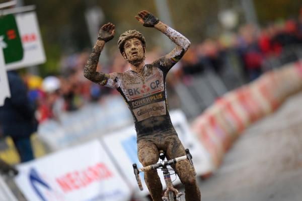Niels Albert (BKCP - Powerplus) celebrates his World Cup win in Igorre, the Belgian's second of the season.