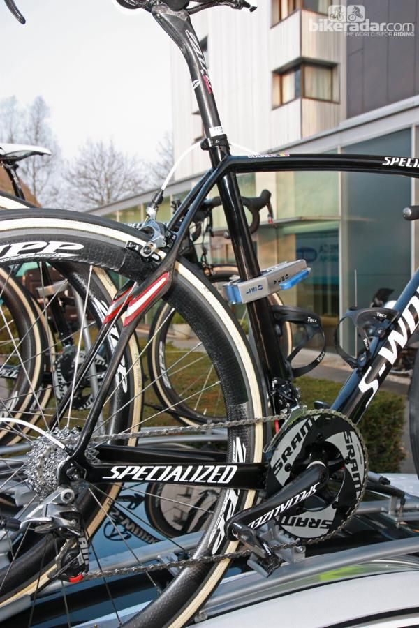 The now even more curvaceous stays of the new Specialized S-Works Roubaix (SL4).