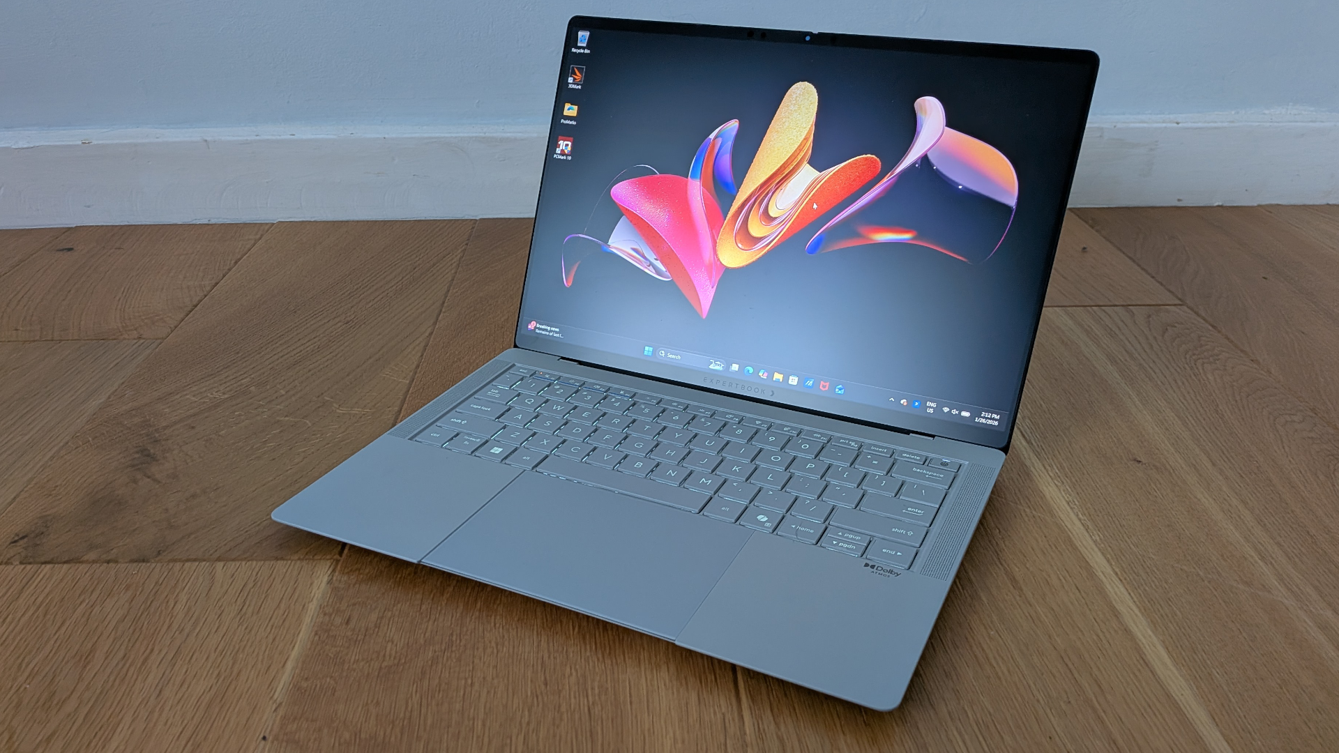 The Asus ExpertBook Ultra on a desk