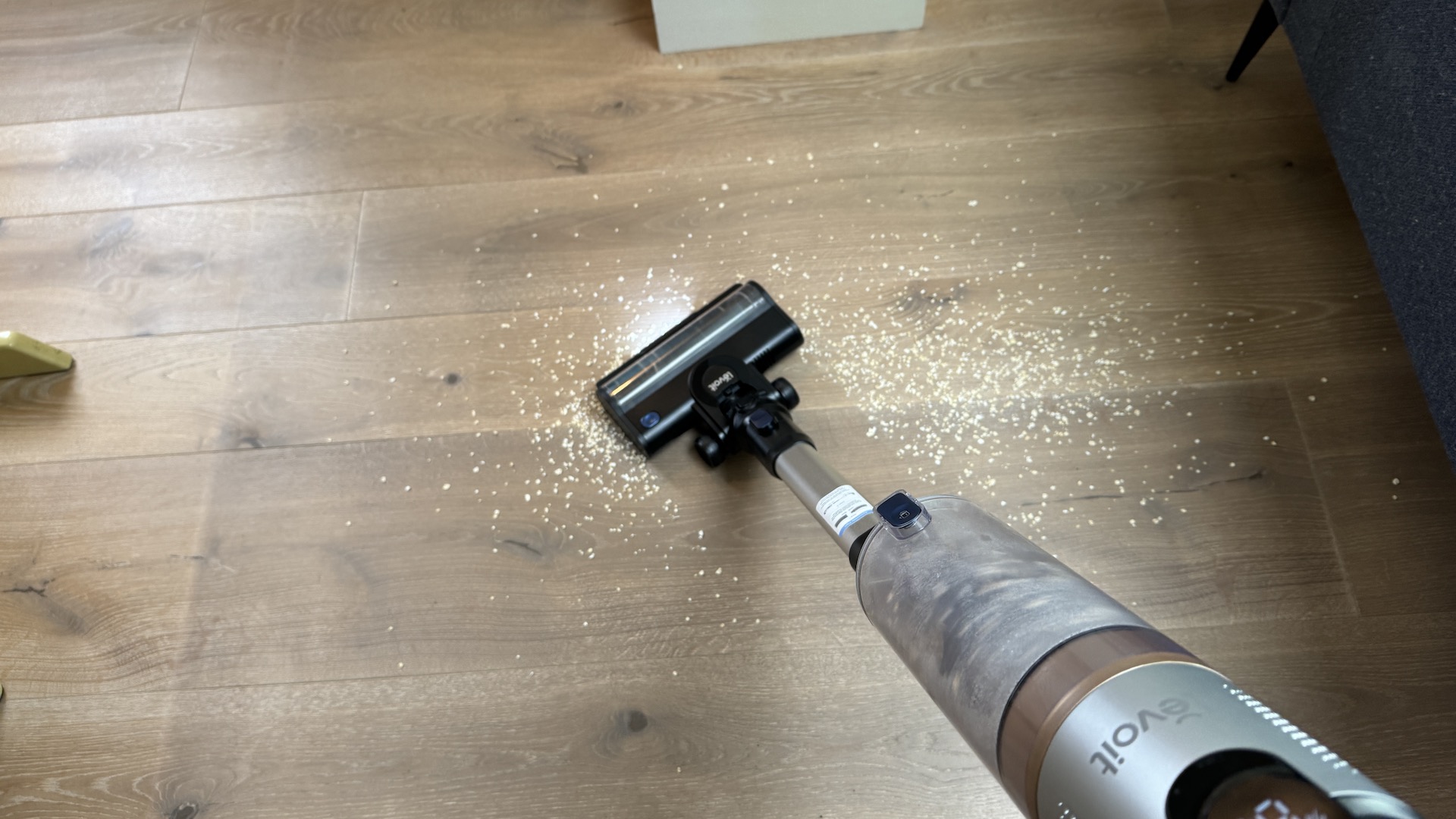 Levoit LVAC-300 vacuum review