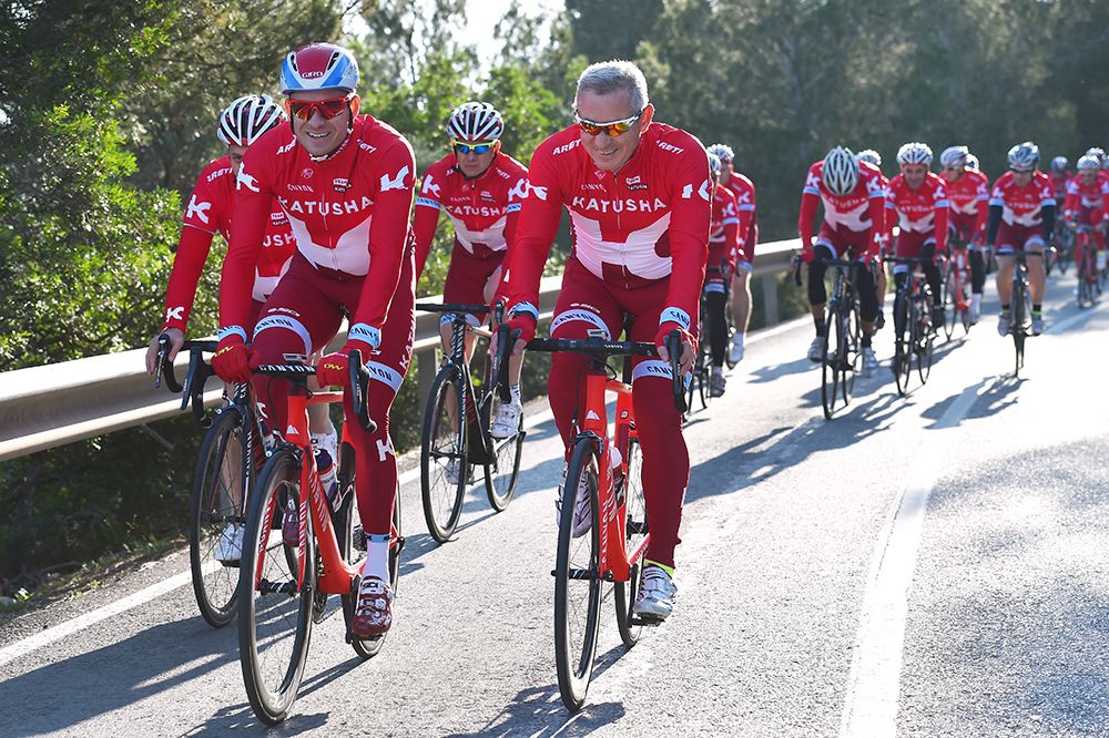 Alexander Kristoff and Igor Makarov lead the ride
