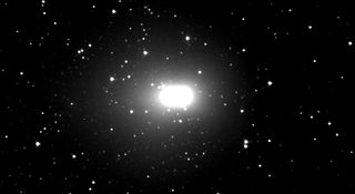 Comet Hartley 2 Gets Visit from Deep Impact Spacecraft