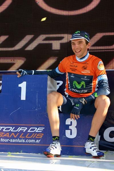 New race leader Xavier Tondo (Movistar) relaxes on stage.