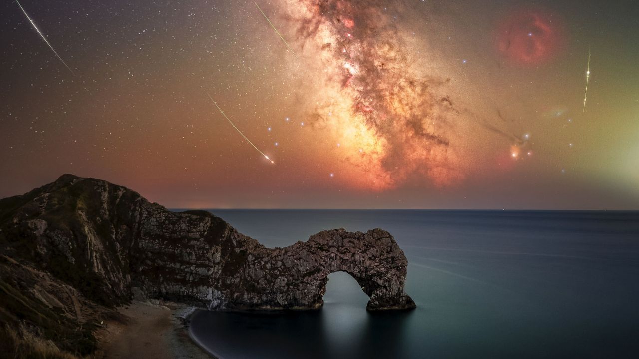Perseid meteor shower 2025 outshines moon to put on a spectacular show (photos)
