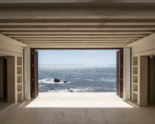 Noero Architects’ Cape Town beach house breaks the glass box mold