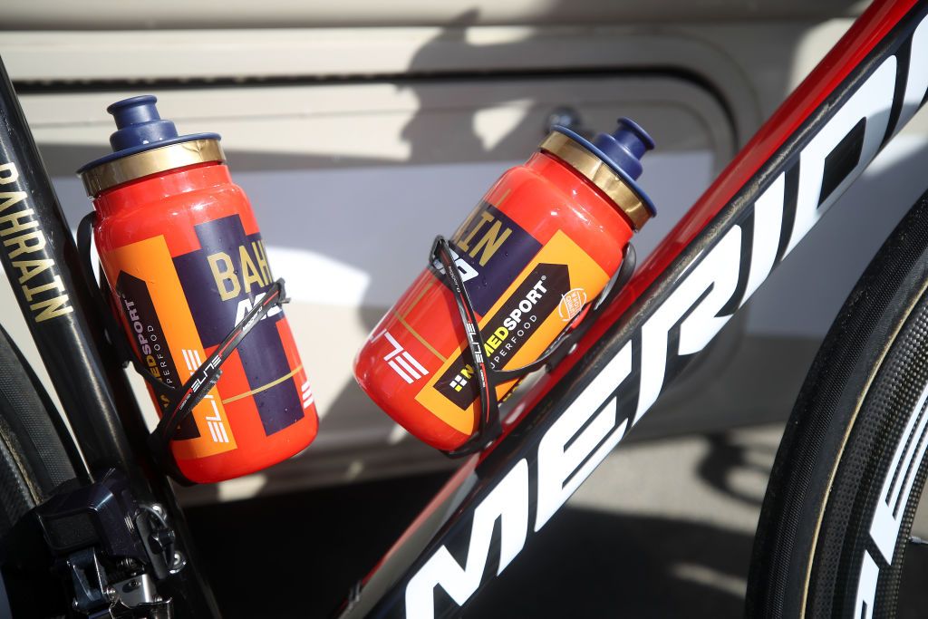 The team use Elite Leggero bottle cages