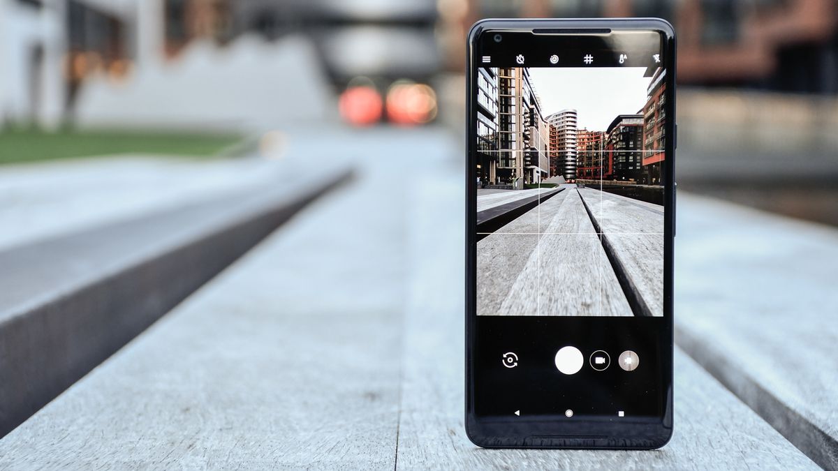 Best smartphones for low-light photography for March 2019 ...