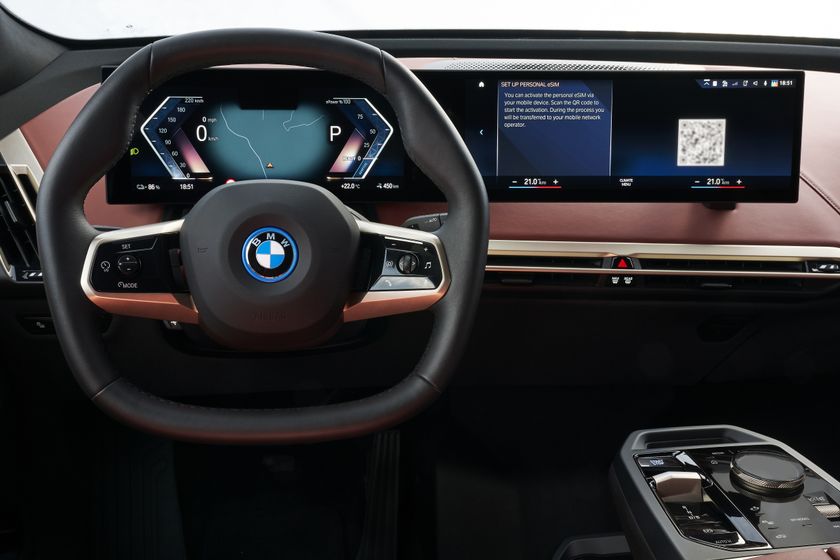 Interior of 2022 BMW with person eSIM