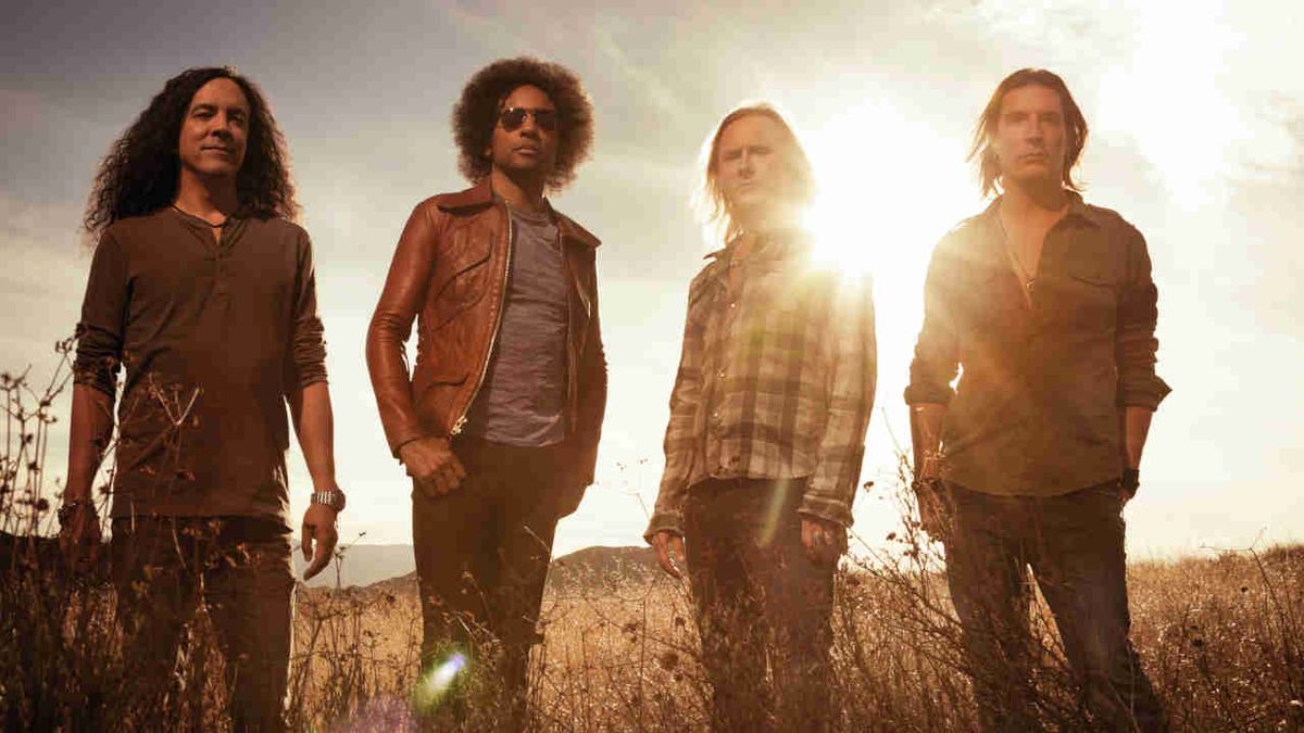 Alice In Chains posing for a photograph in 2013