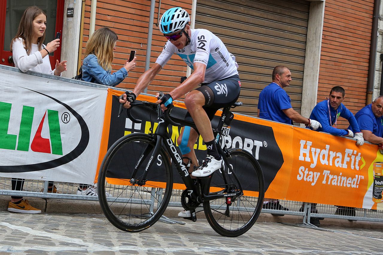 Chris Froome lost more time on stage 11