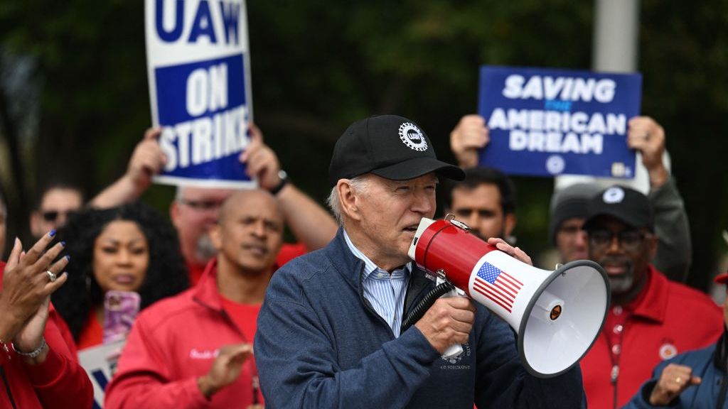 President Biden walks UAW picket line