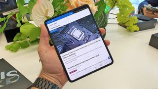 Hands on with Samsung's Galaxy Fold