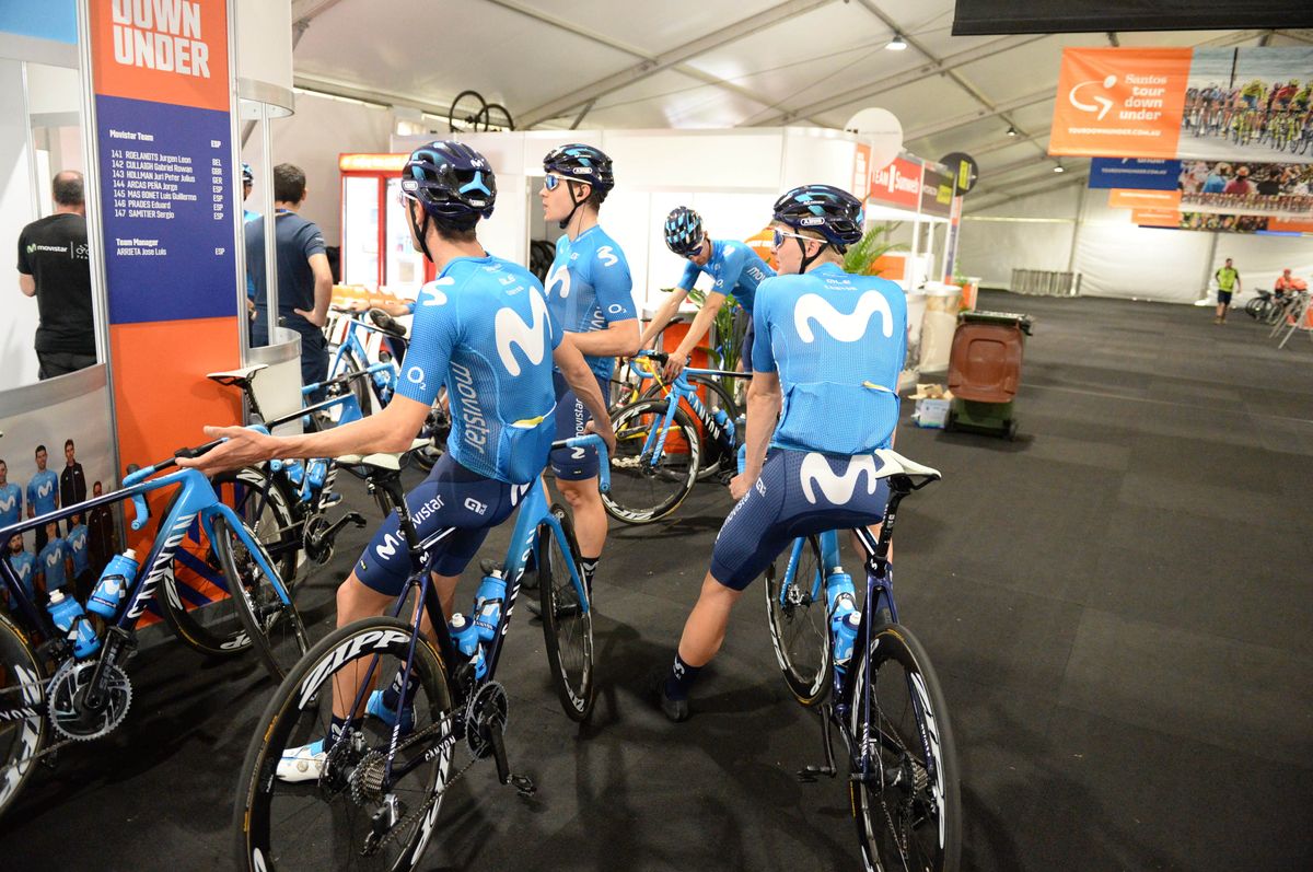 Movistar prepare for their training ride