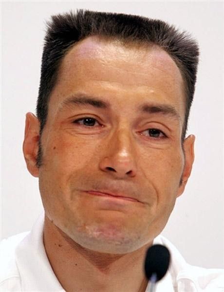 Erik Zabel fights back tears