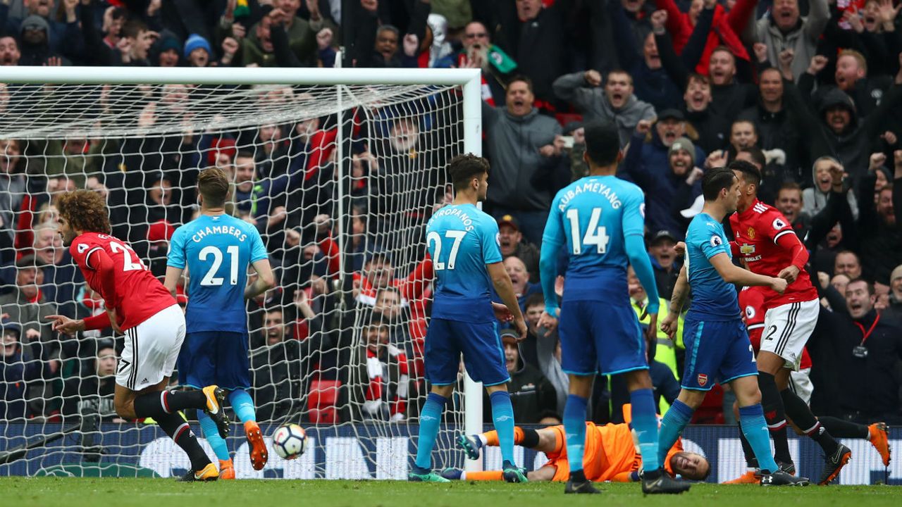 Fellaini goal Manchester United 2 Arsenal Premier League 