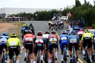Stage 9 - Vuelta a España: Lennard Kämna triumphs from break on stage 9 summit finish