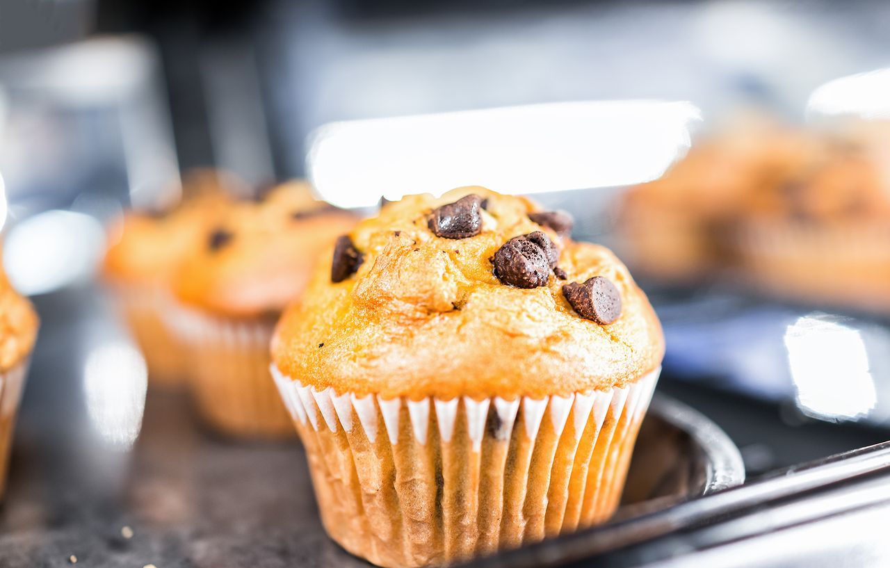 Banana-and-chocolate-chip-muffins