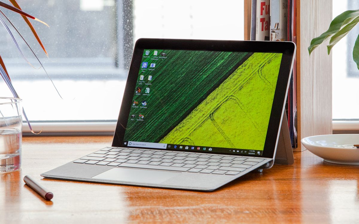 Microsoft Surface Go First Impressions: Great Screen, Short