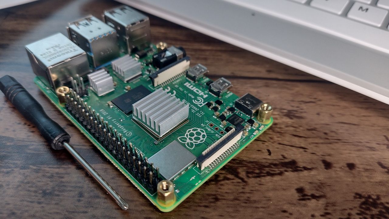 CrowPi-L_Raspberry Pi_3