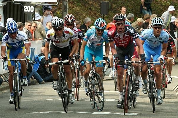 Marco Pinotti (High Road) leads the escape group.